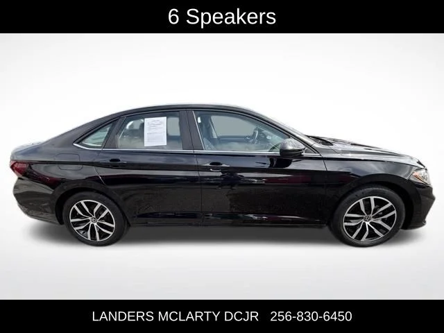 Used 2025 Black Volkswagen 1.5T SE image 8