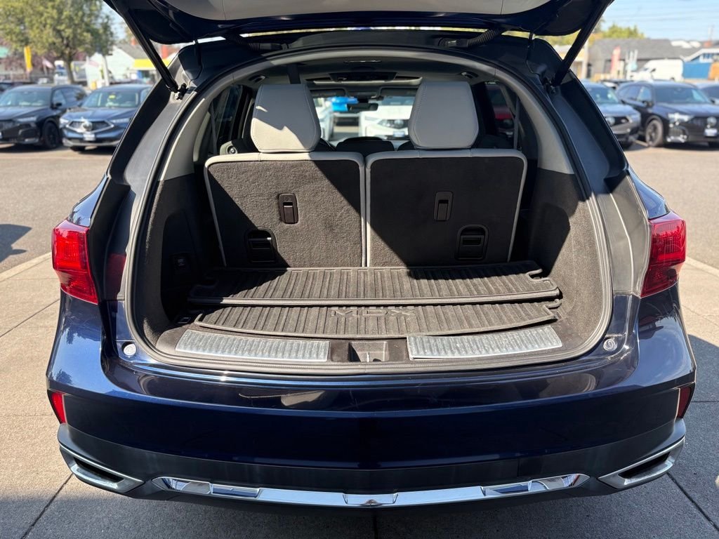 Used 2017 Fathom Blue Pearl Acura SH-AWD with Technology and Entertainment Package image 30