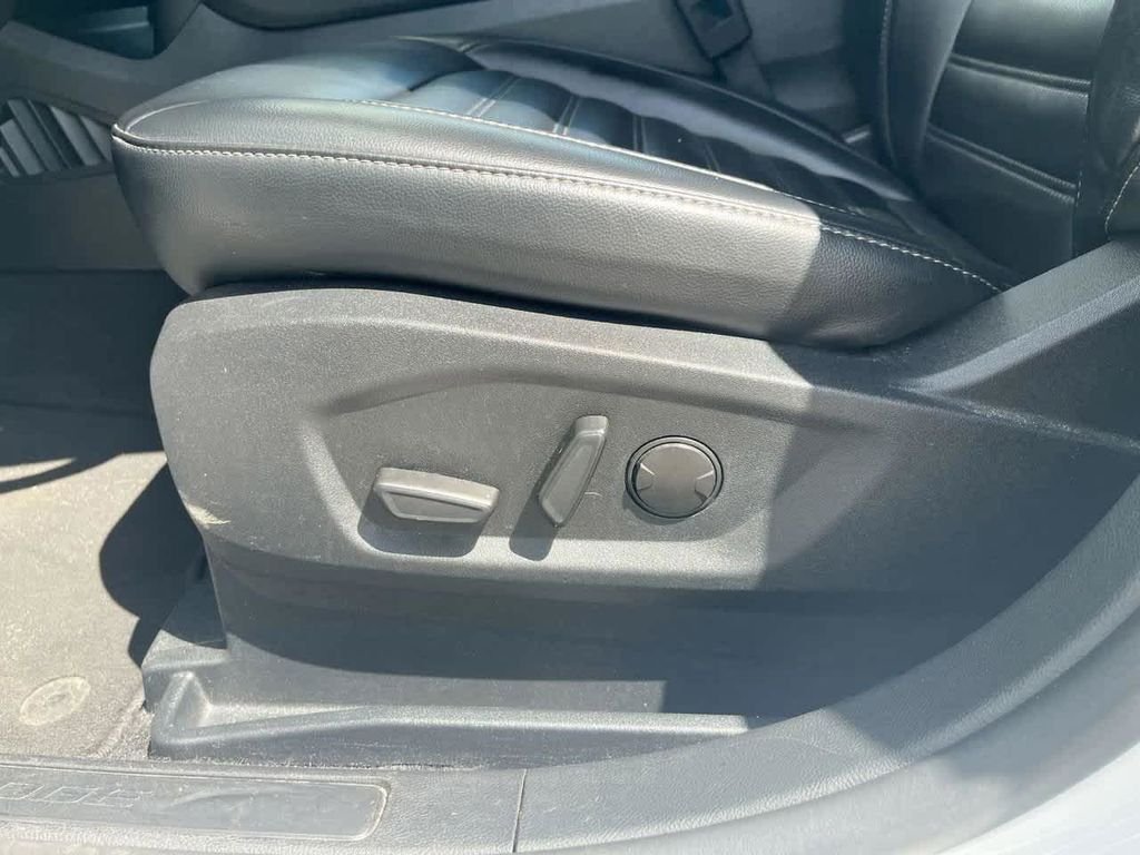 2024 Ford Edge SEL - Photo 16