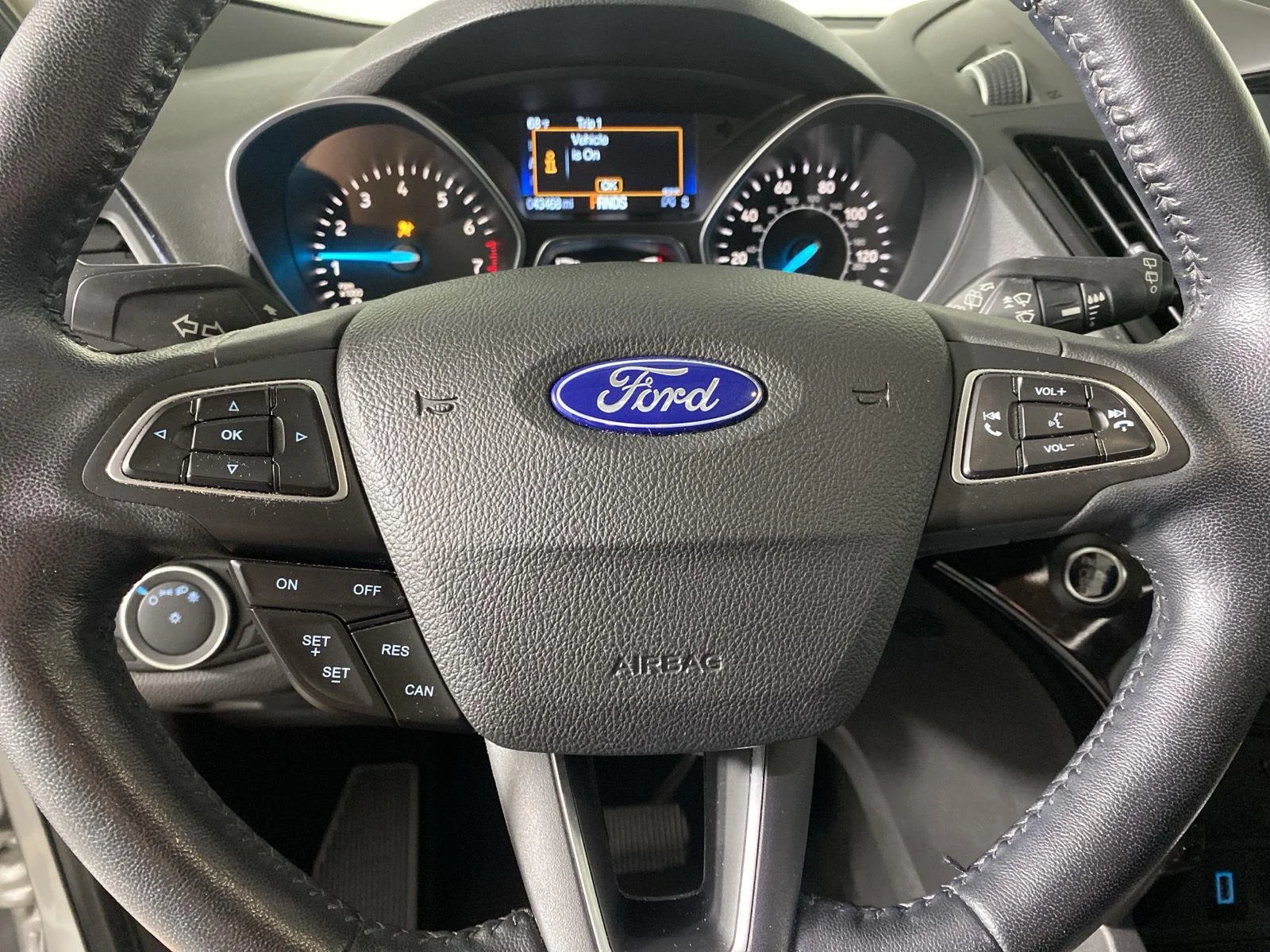 Used 2019 Ingot Silver Ford Titanium image 14