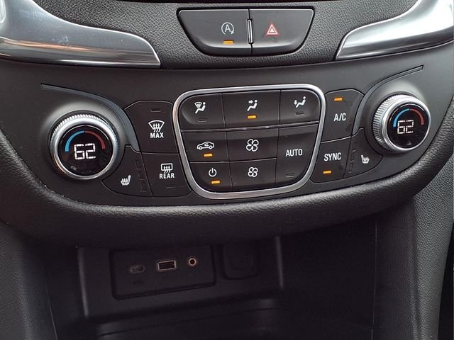 Used 2022 Silver Chevrolet LT image 17