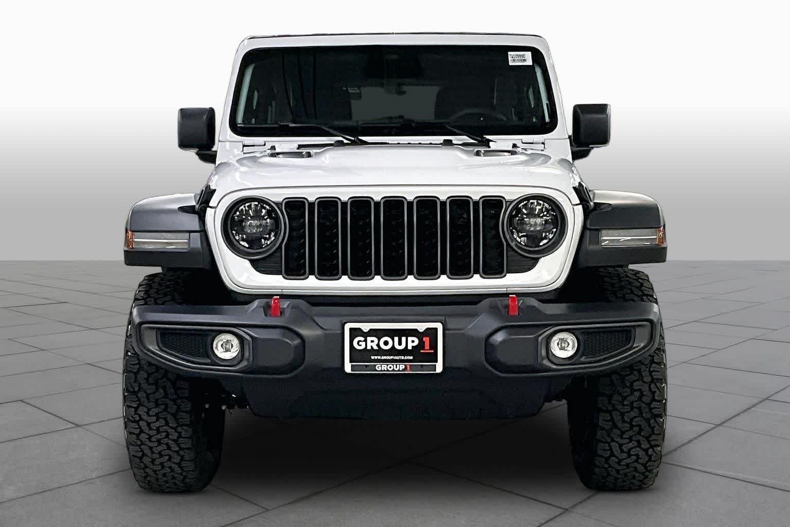 Used 2026 Bright White Clearcoat Jeep Rubicon image 4