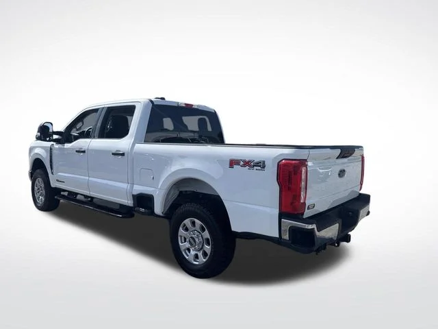 2023 Ford F-250 Super Duty XLT - Photo 3