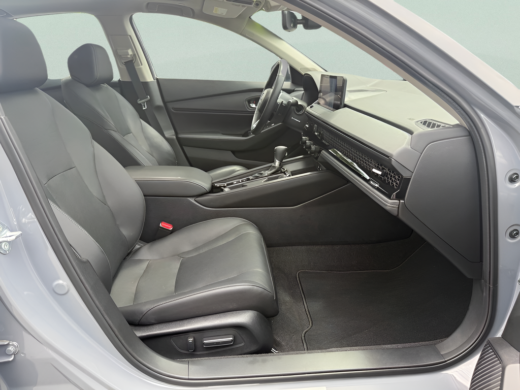 Used 2024 Gray Honda Touring image 14