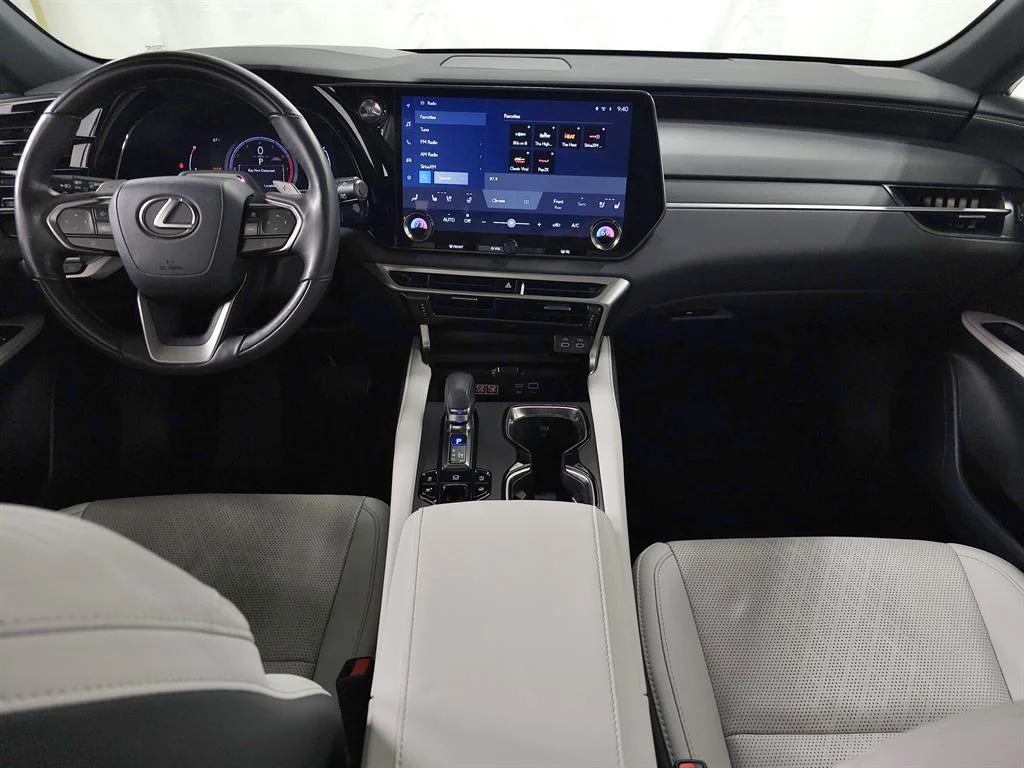 2023 Lexus RX 350 - Photo 12