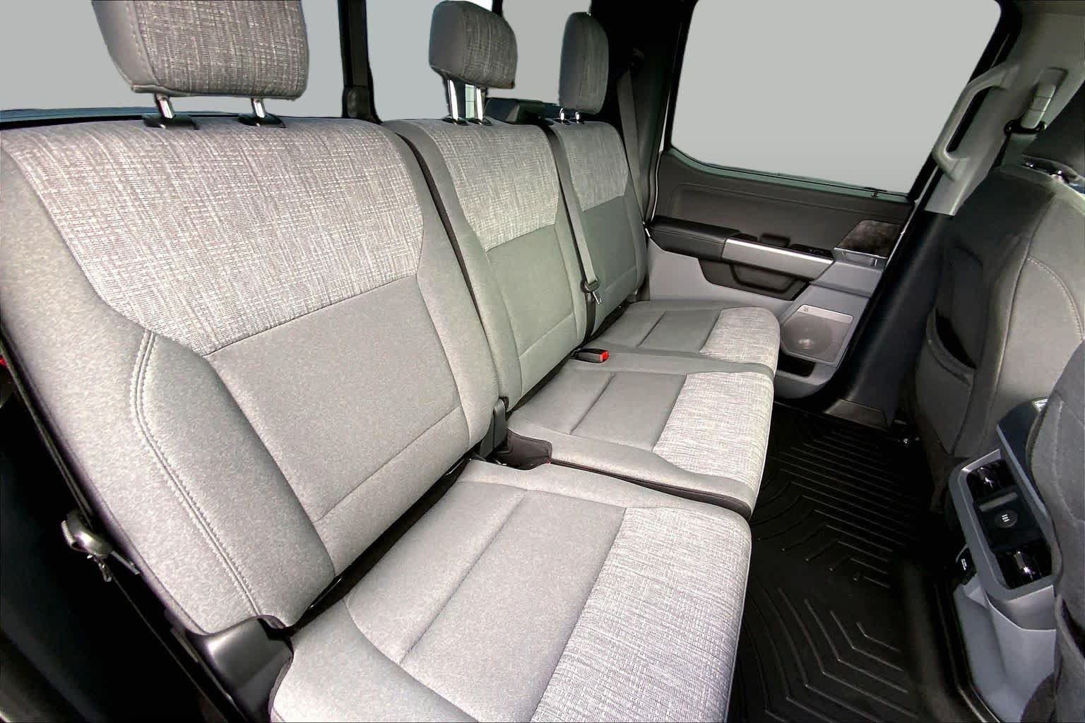Used 2026 Avalanche Ford XLT image 18