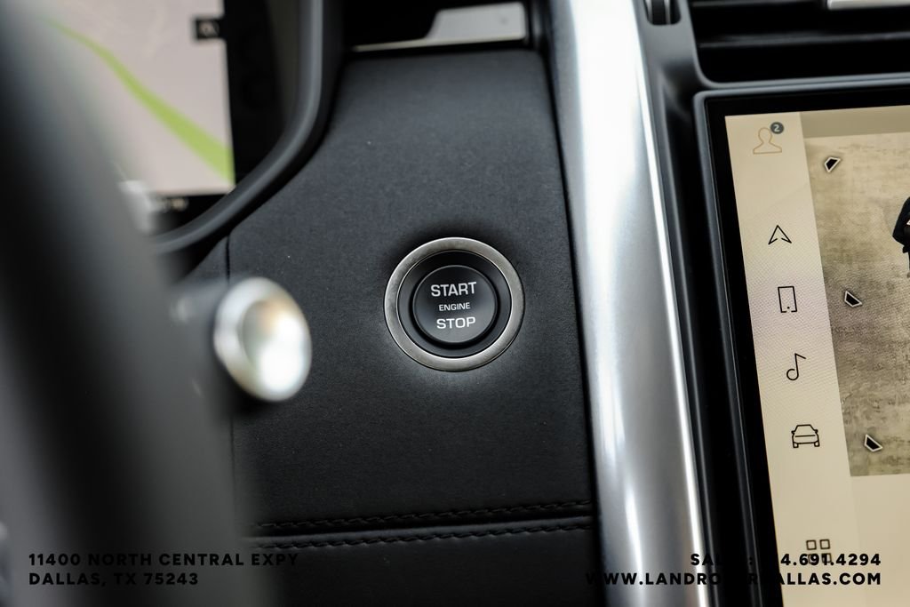 Used 2025 Black Land Rover S image 19
