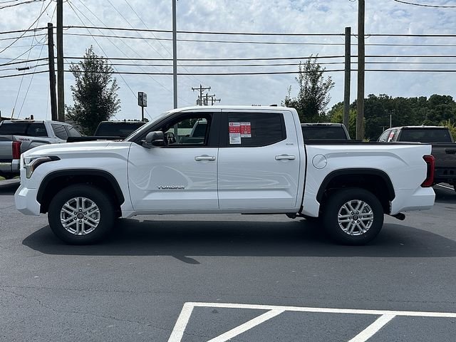 New 2026 Ice Cap Toyota SR5 image 5