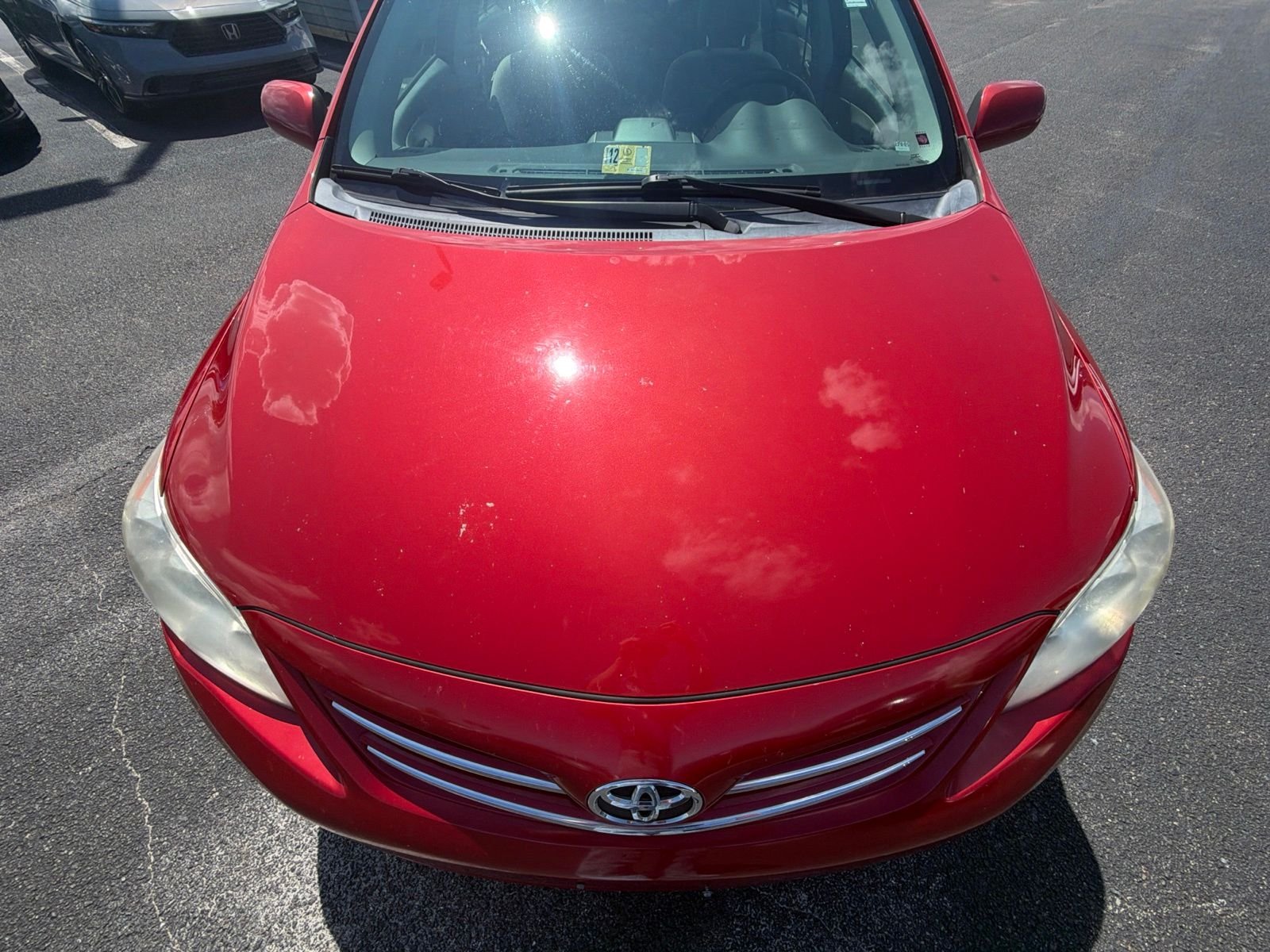 Used 2013 Red Toyota LE image 20