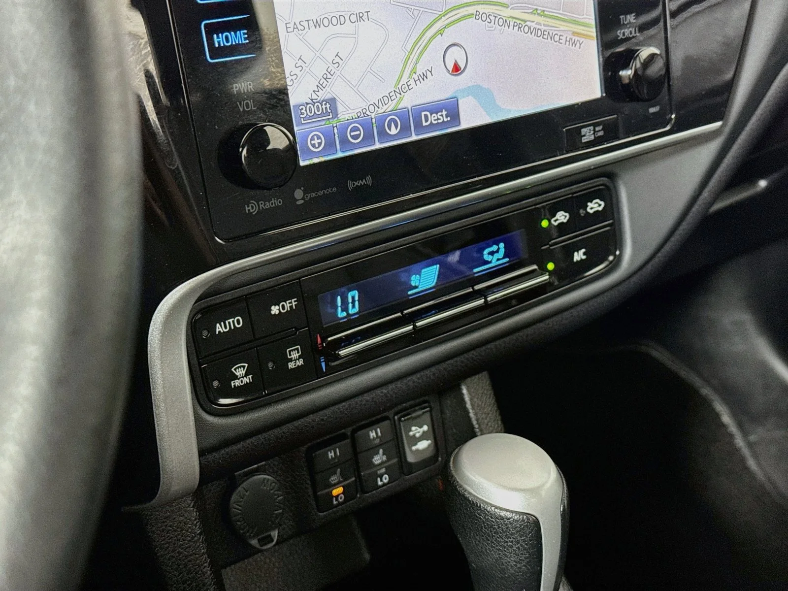 Certified Used 2019 White Toyota XLE image 16