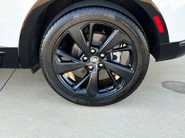 Used 2023 White Buick Essence image 10