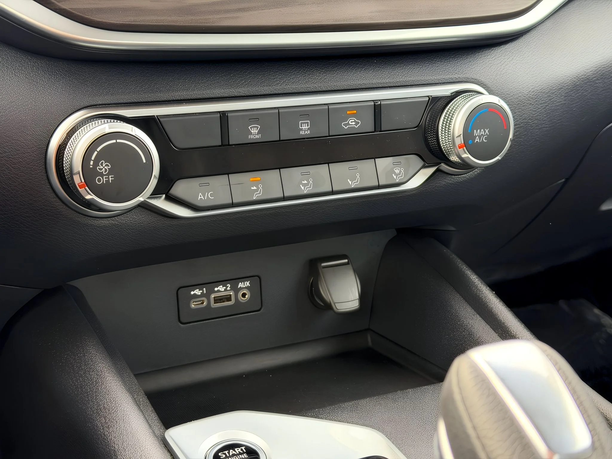 2025 Nissan Altima SV - Photo 21