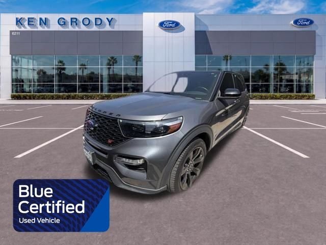 2023 Ford Explorer ST 4WD's photo