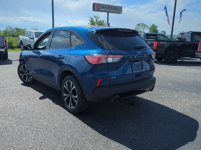 Used 2022 Blue Ford SE image 26