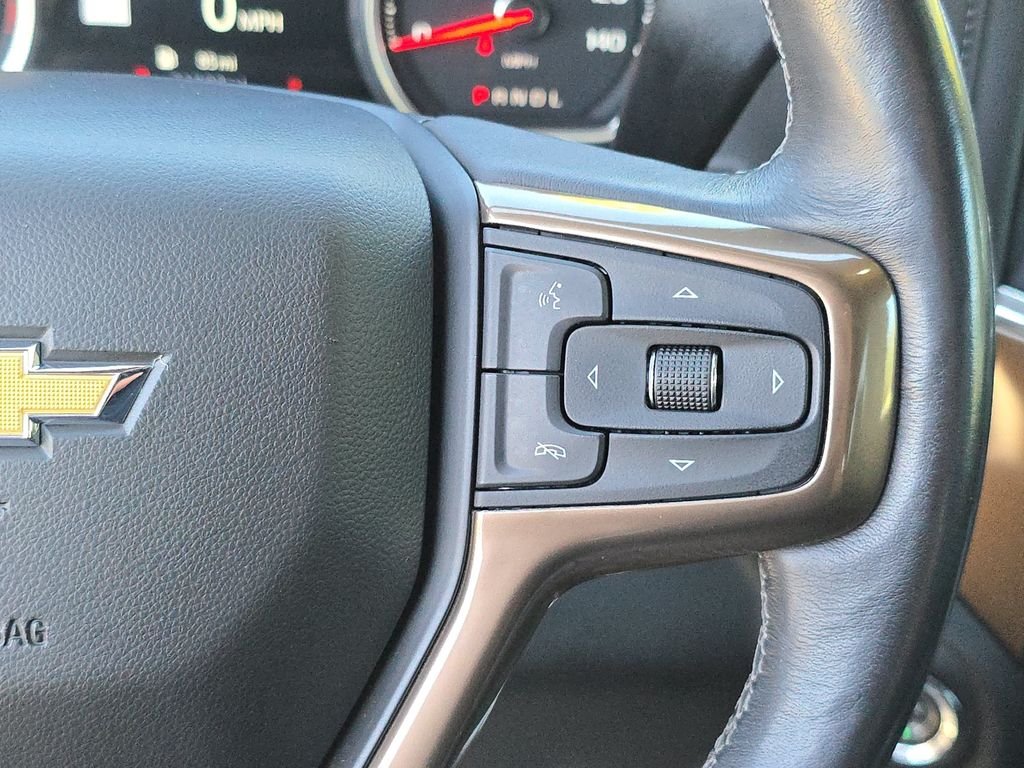 Used 2019 Beige Chevrolet High Country image 23