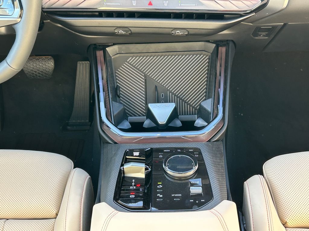 New 2026 Skyscraper Grey Metallic BMW 30 xDrive image 26
