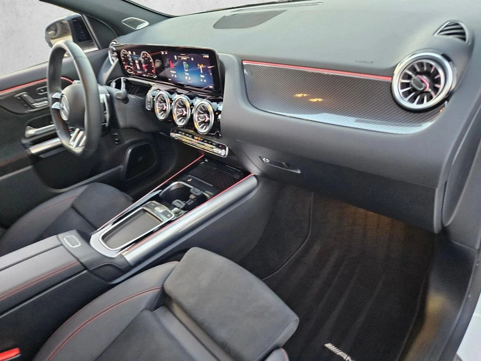 Used 2025 Polar White Mercedes-Benz AMG® GLA 35 image 21