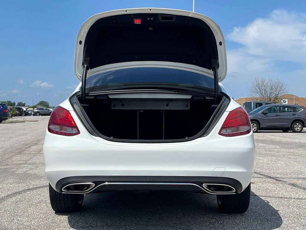 Used 2018 White Mercedes-Benz C 300 image 26