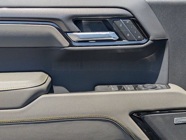 New 2026 Summit White Chevrolet ZR2 image 18