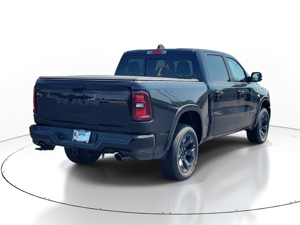 New 2026 Diamond Black Crystal Pearl-Coat Exterior Paint RAM Big Horn/Lone Star image 4