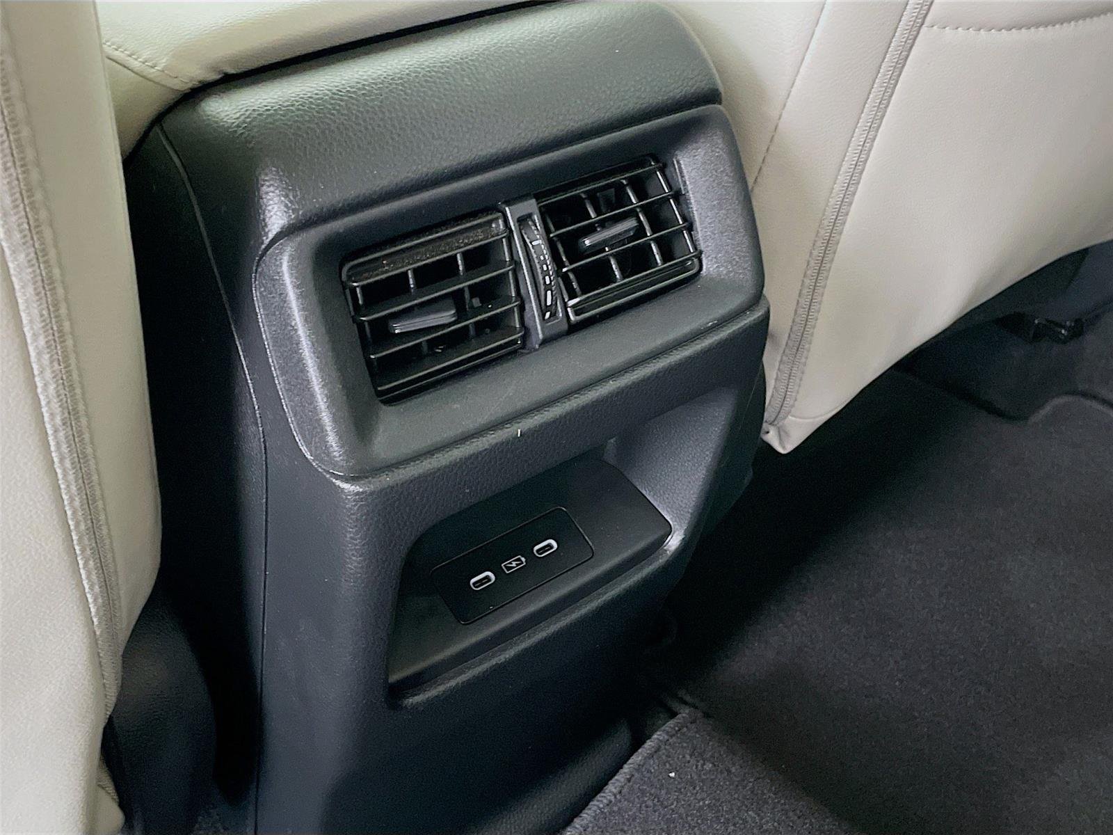 Used 2025 Platinum White Pearl Honda EX-L image 28