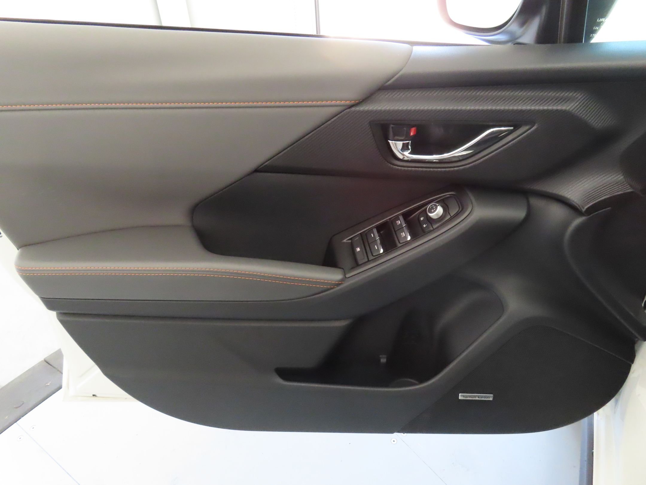 2025 Subaru Crosstrek Limited - Photo 10