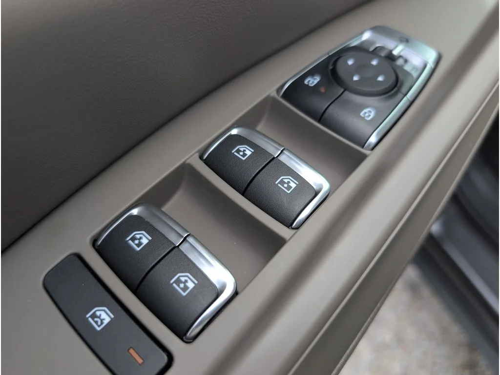 New 2026 Panthera Metal Kia EX image 12