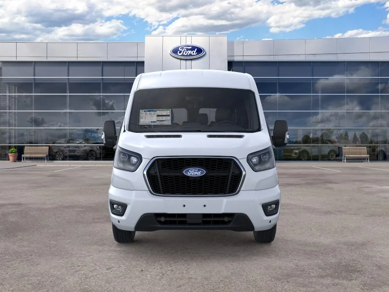 New 2026 Oxford White Ford Passenger Van XLT image 46