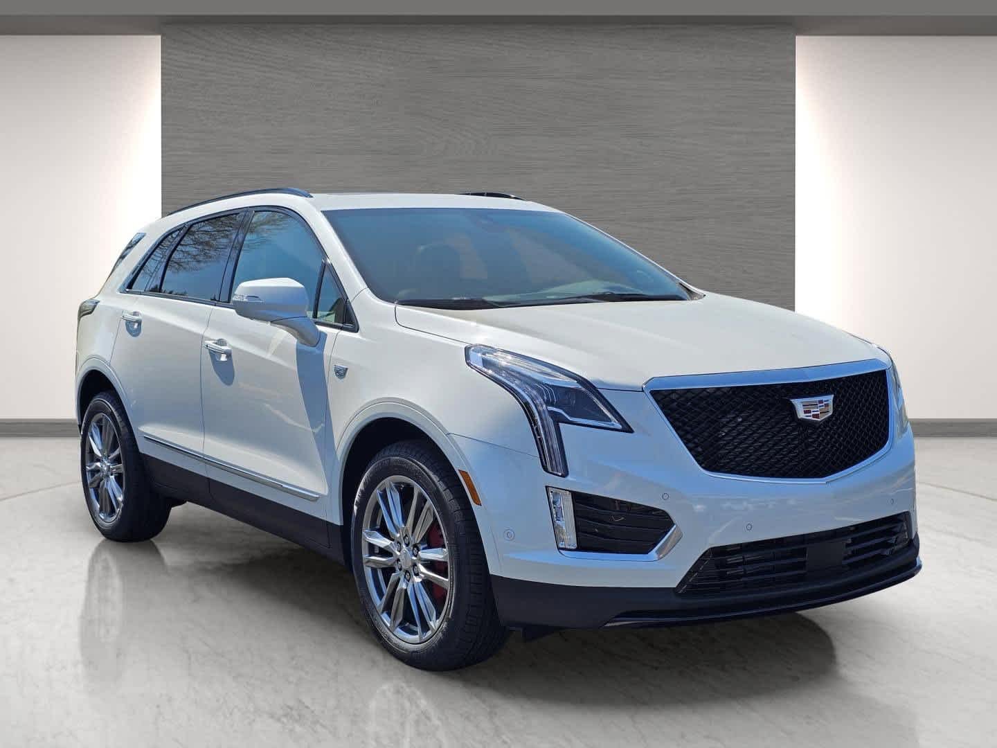 2026 Cadillac XT5 AWD Sport's photo