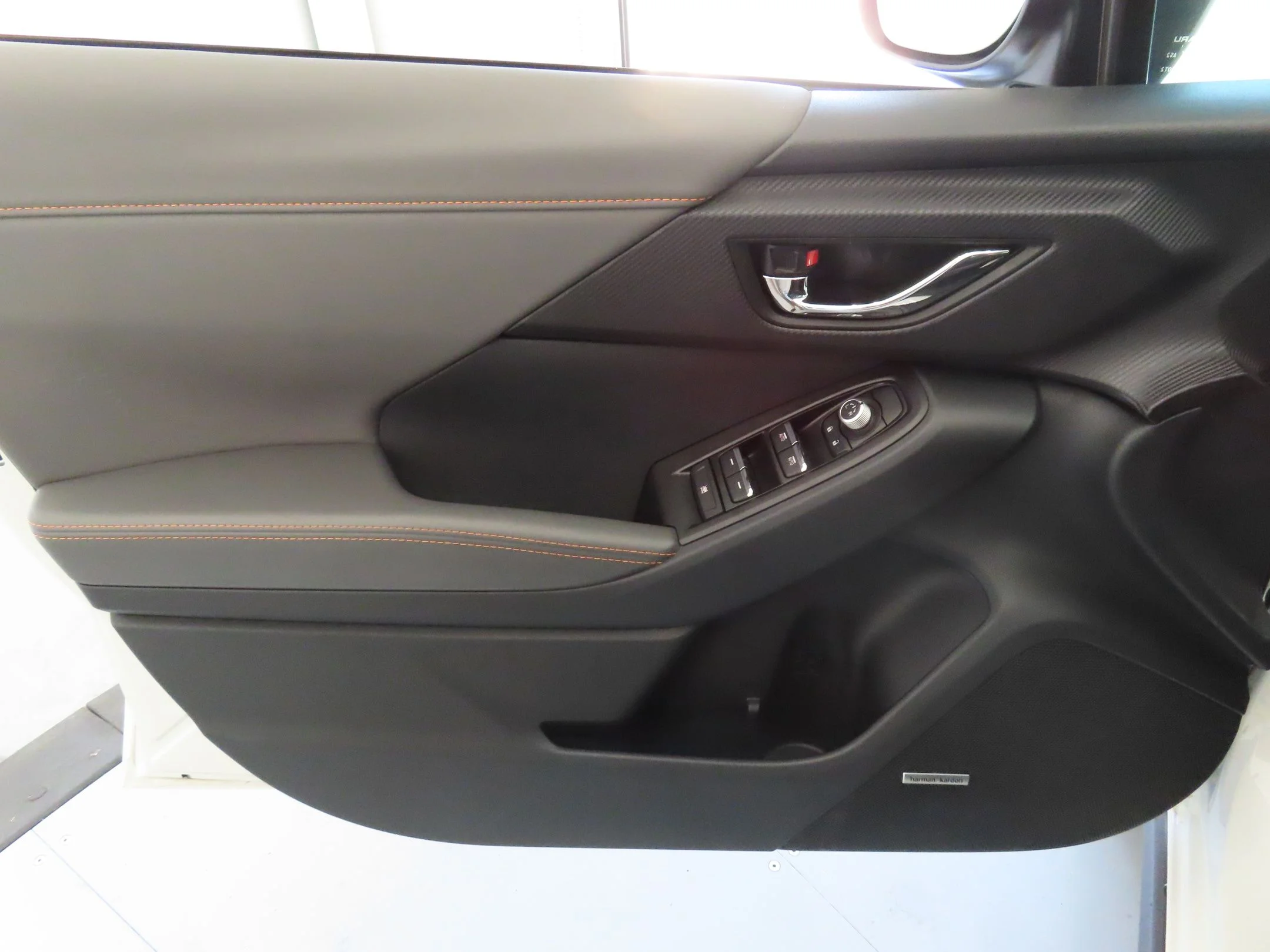 2025 Subaru Crosstrek Limited - Photo 10