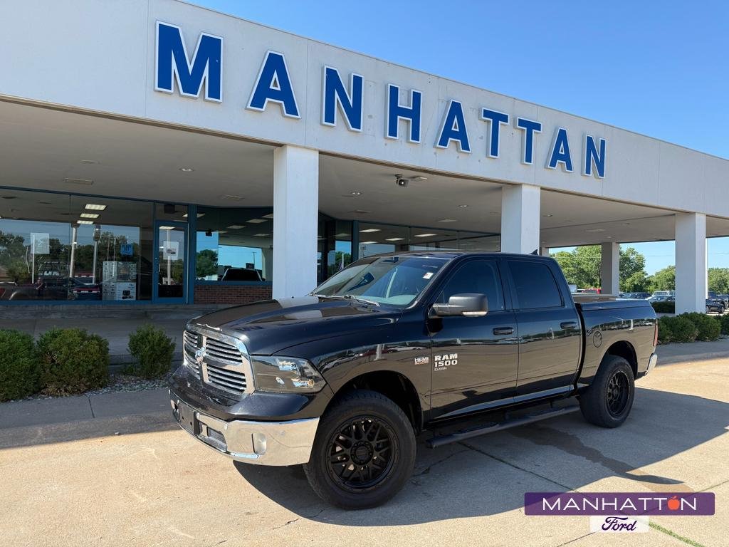 2019 RAM 1500 Classic Big Horn 4x4 Crew Cab 5'7's photo