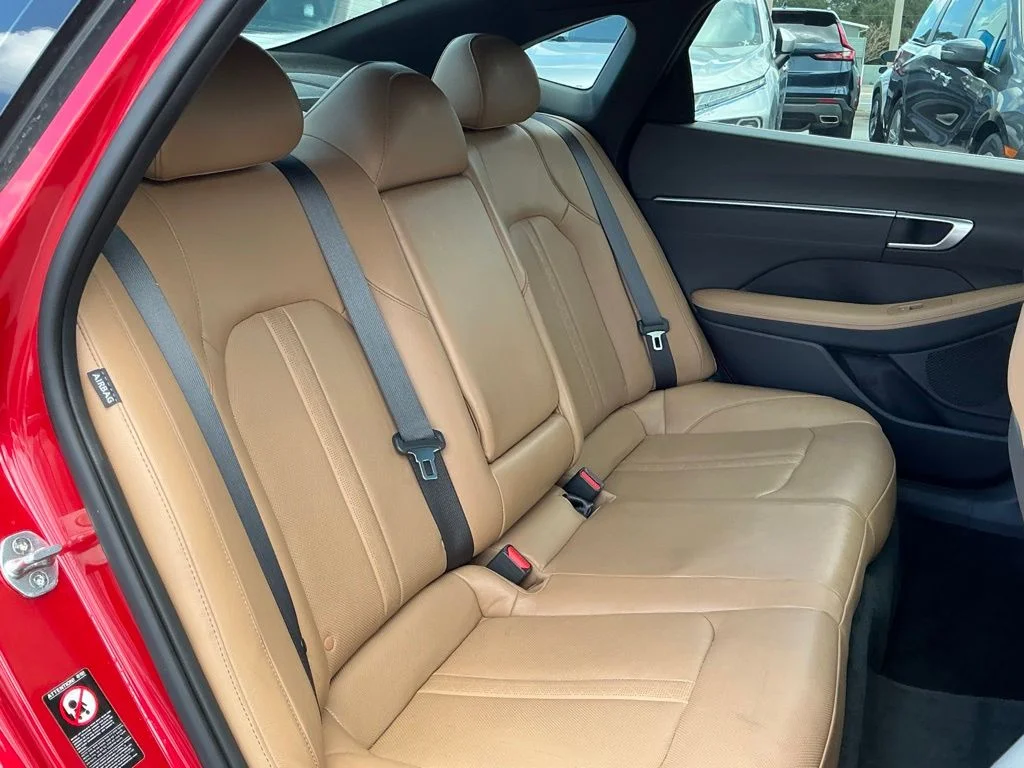 Used 2020 Red Hyundai Limited image 23