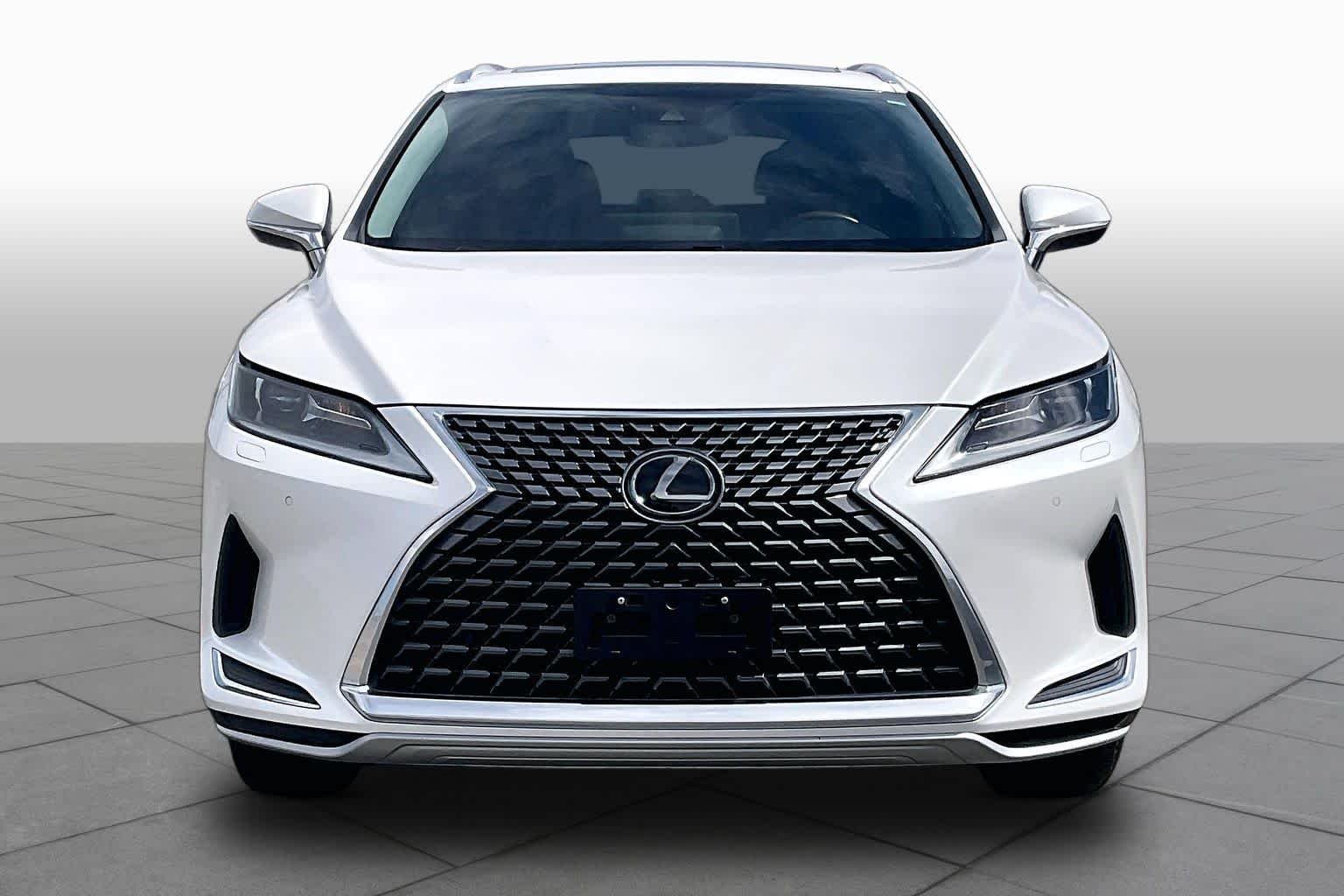 Used 2020 Eminent White Pearl Lexus  image 4