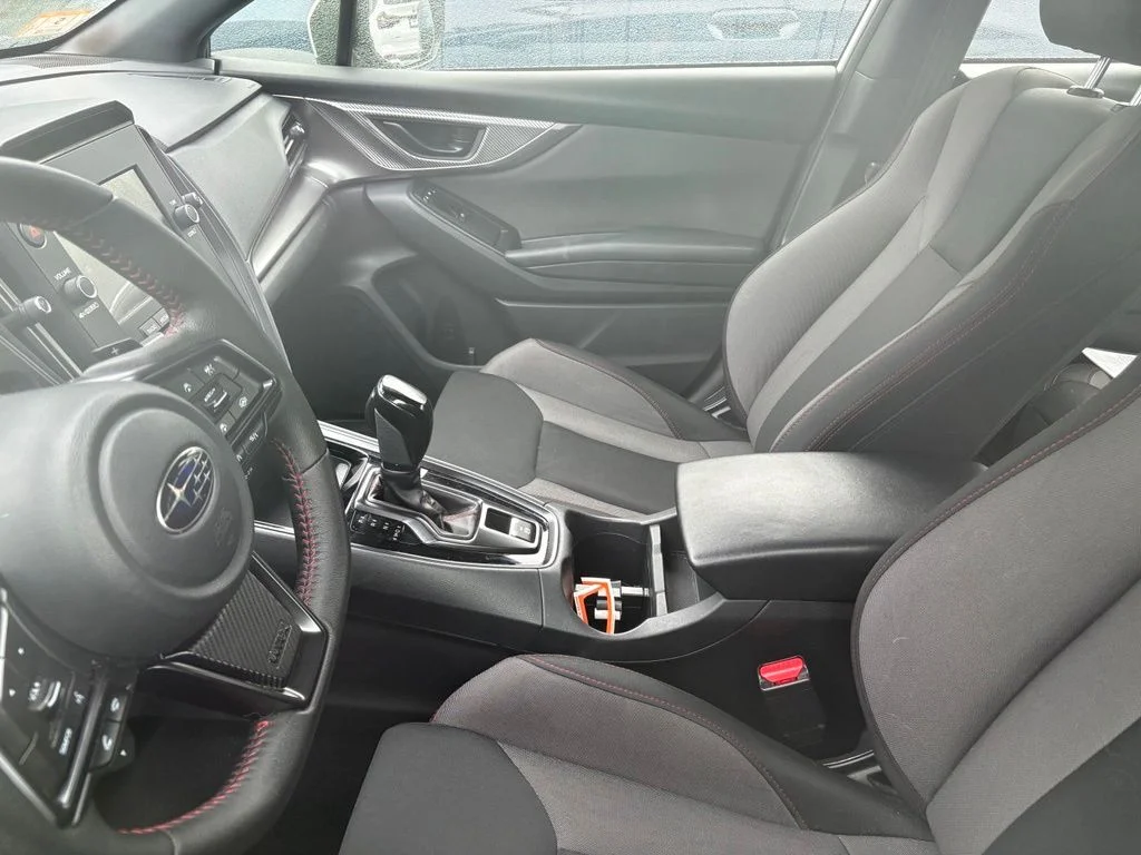 Used 2023 White Subaru Base image 7