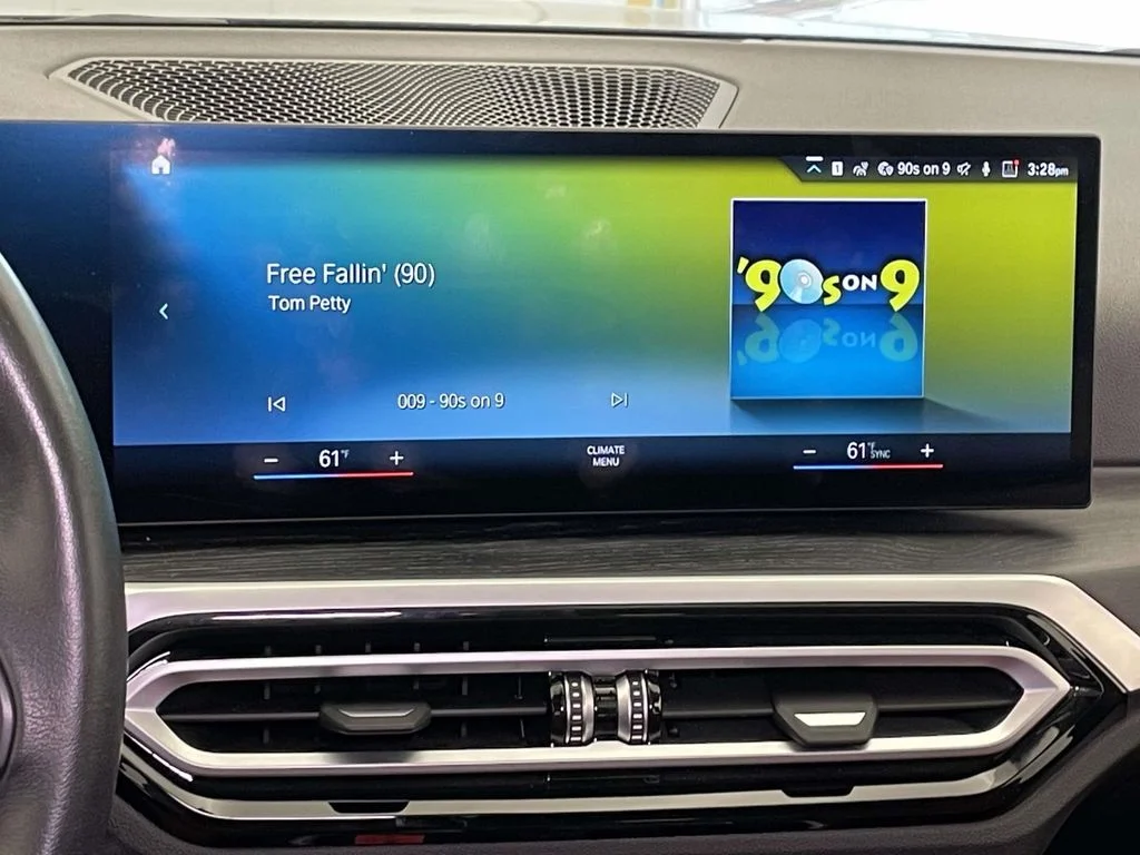 Used 2023 Black BMW eDrive40 image 23