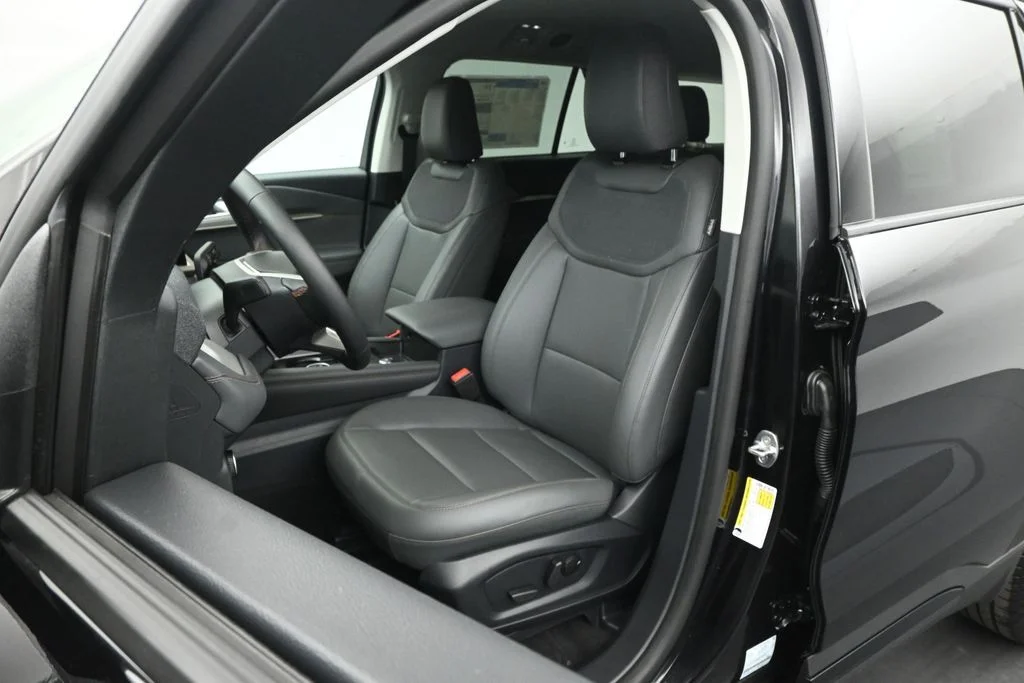 New 2026 Agate Black Metallic Ford Active image 8