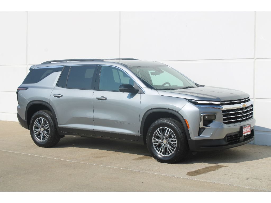 2026 Chevrolet Traverse LT - Photo 8