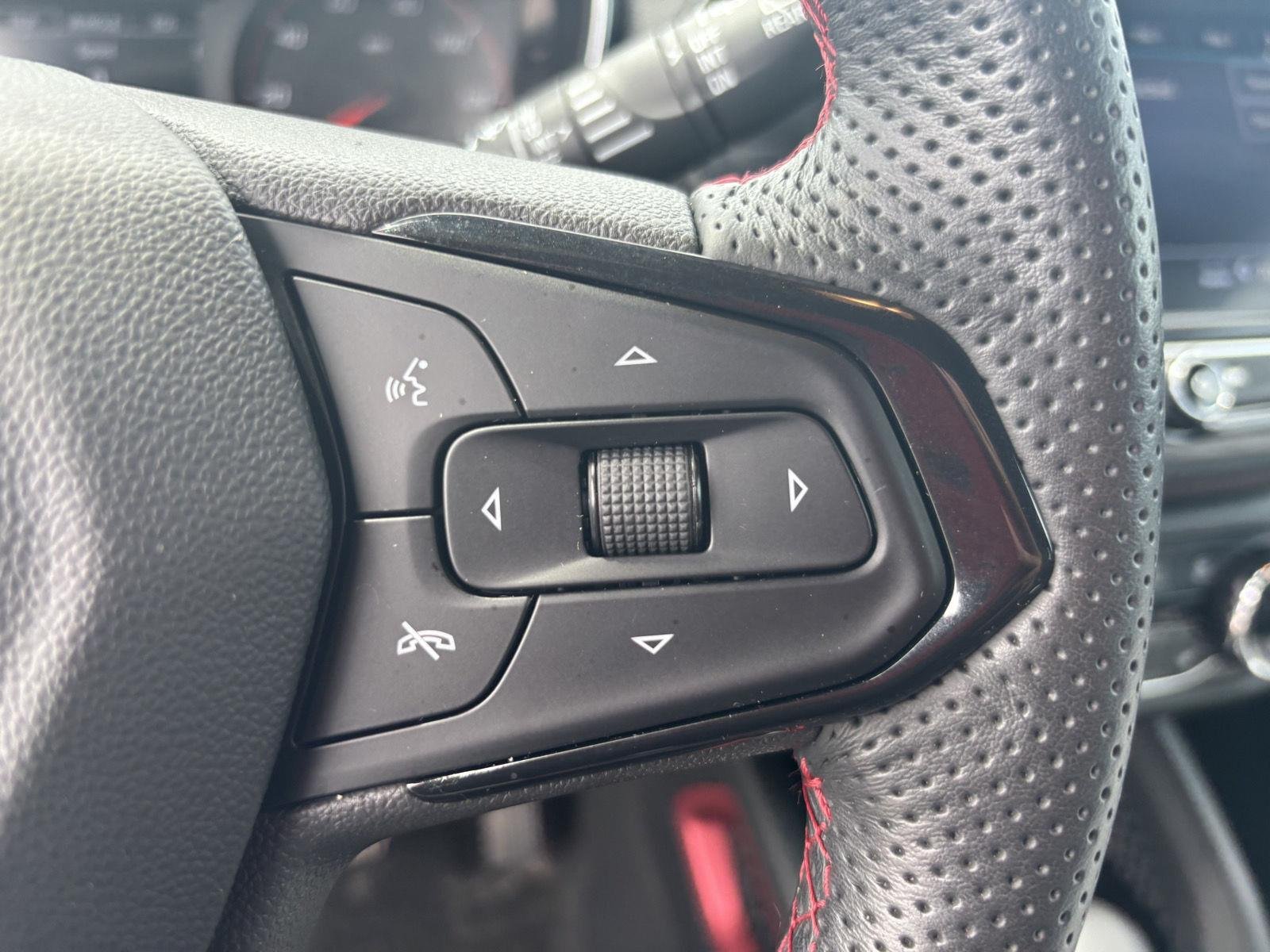Used 2023 Summit White Chevrolet RS image 20