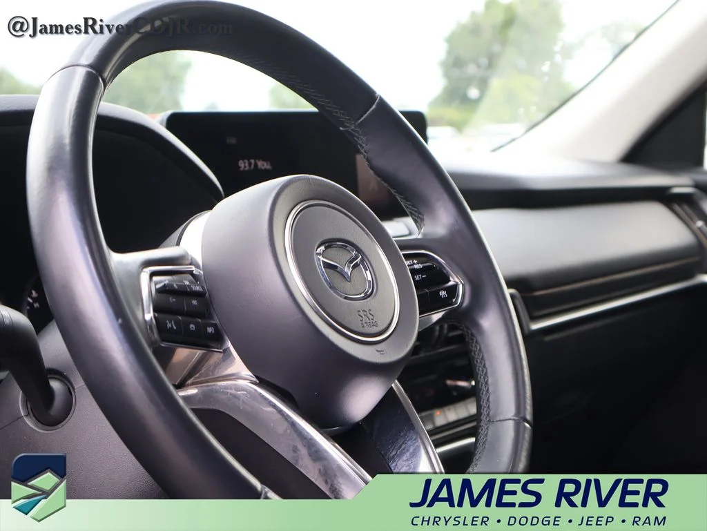 Used 2025 Black Mazda 3.3 Turbo Preferred image 25