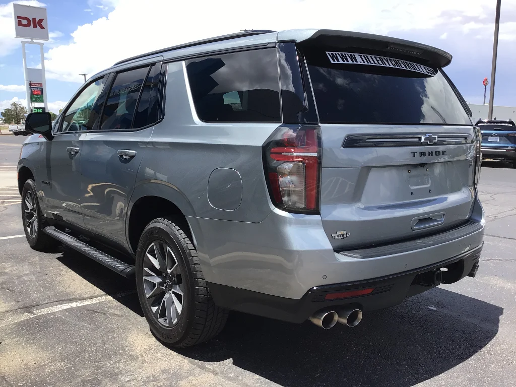 Used 2023 Sterling Gray Metallic Chevrolet Z71 image 4
