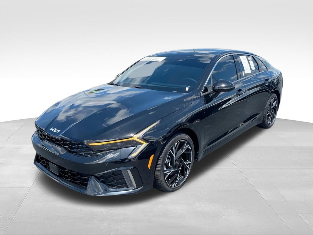 Used 2025 Black Kia GT-Line image 4