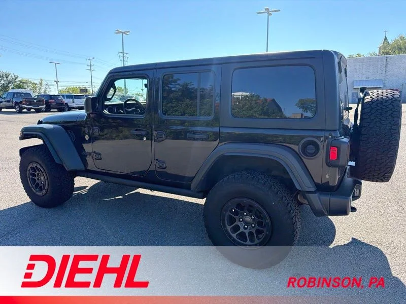 Used 2023 Black Jeep Sport image 9