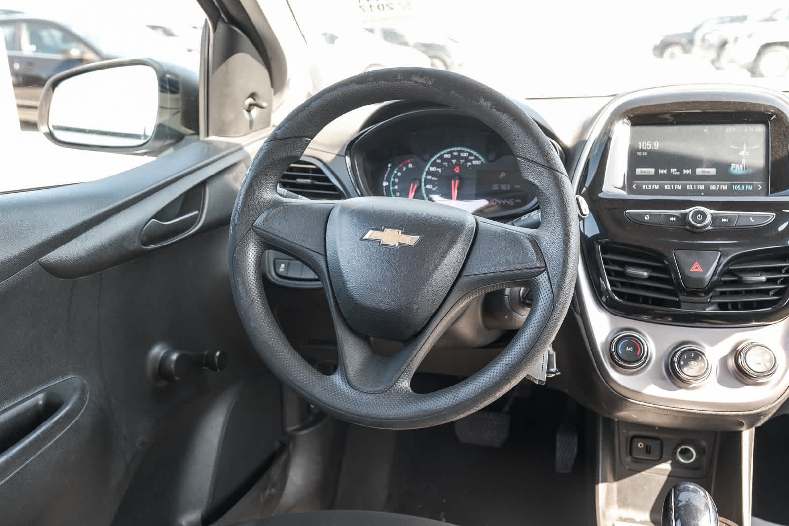 Used 2017 Summit White Chevrolet LS image 15