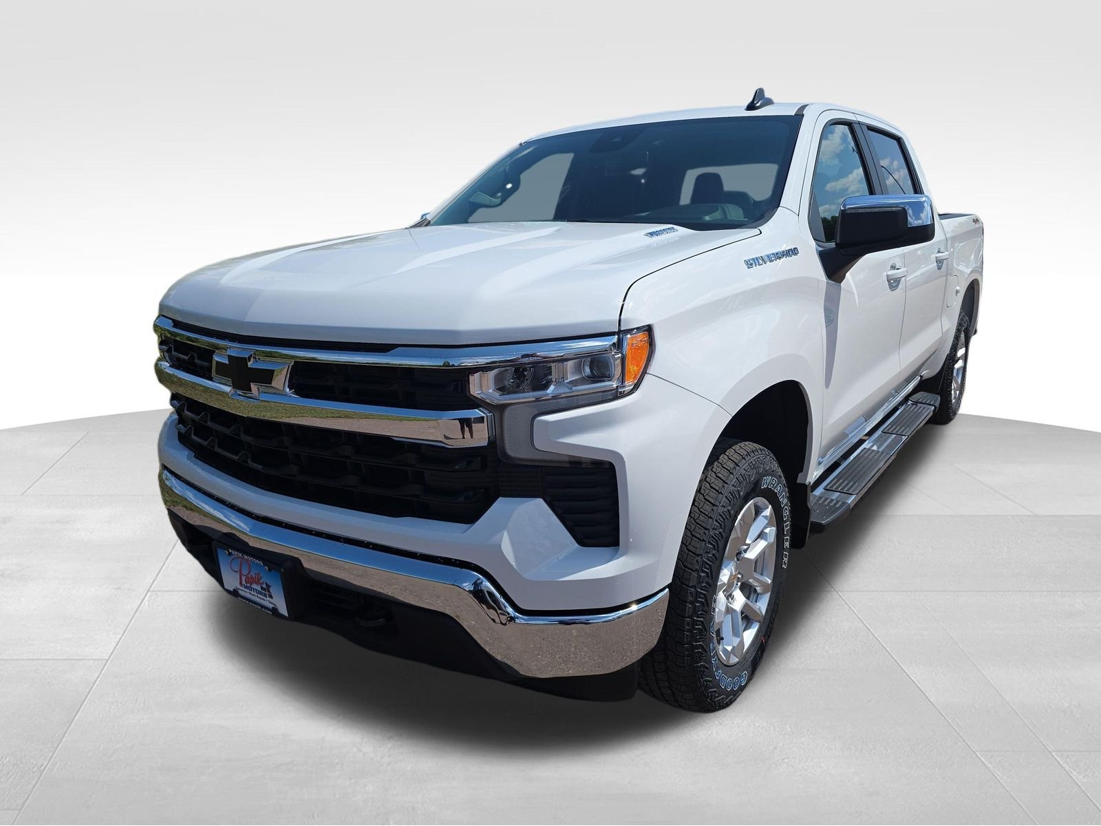 New 2026 Summit White Chevrolet LT image 2