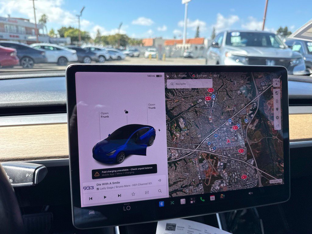 Used 2018 Blue Tesla Long Range image 15