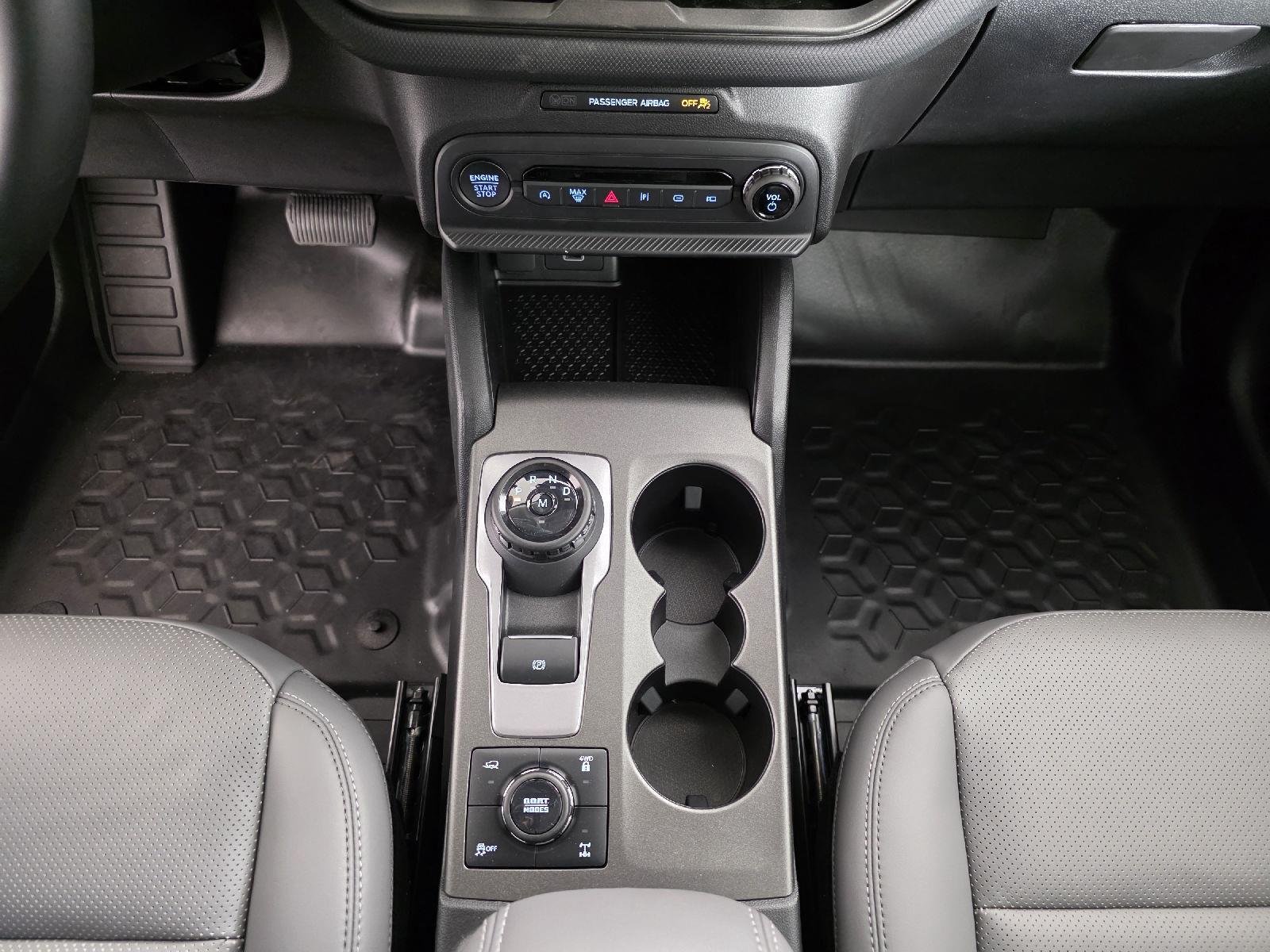 Used 2026 Carbonized Gray Metallic Ford Badlands image 36