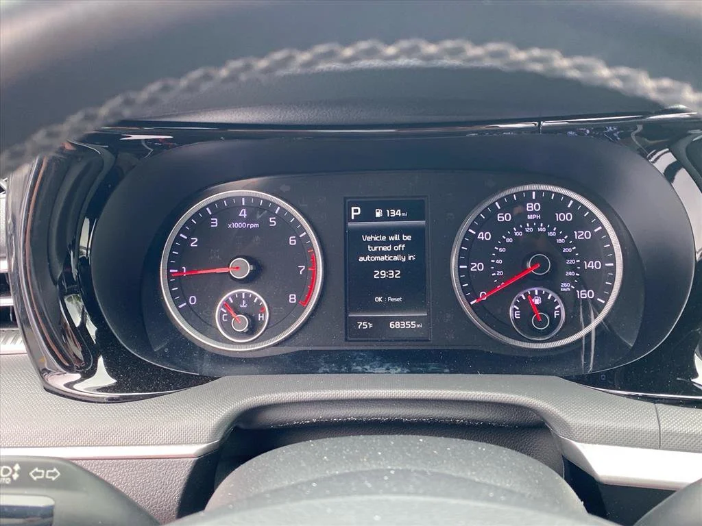 Certified Used 2023 Glacial White Pearl Kia GT-Line image 18