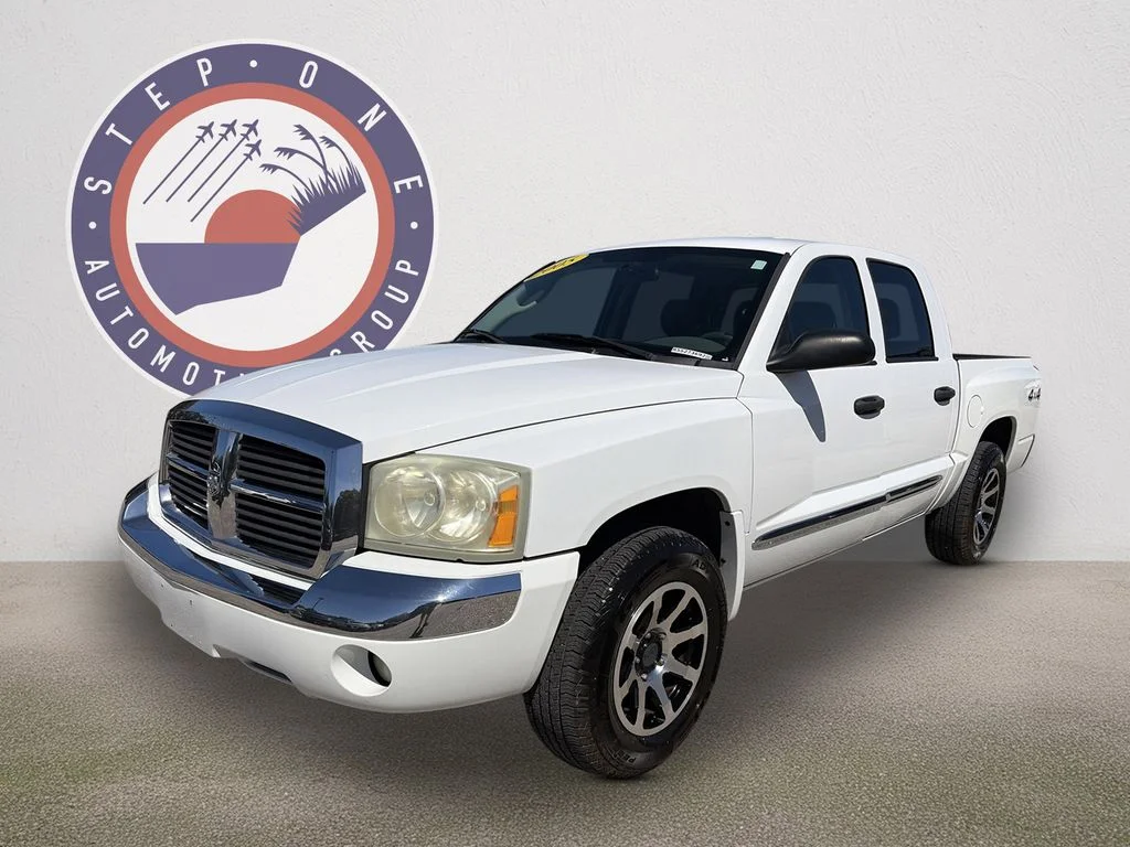 Used 2005 Dodge Dakota Laramie with VIN 1D7HW58K65S273692 for sale in Fort Walton Beach, FL