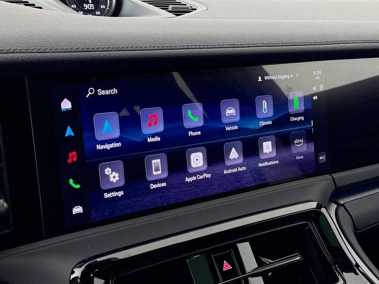 2026 Porsche Panamera 4 E-Hybrid - Photo 18