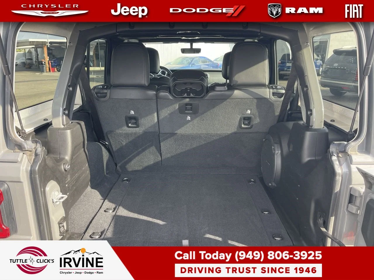 Used 2022 Sting-Gray Clearcoat Jeep Unlimited Sahara image 30